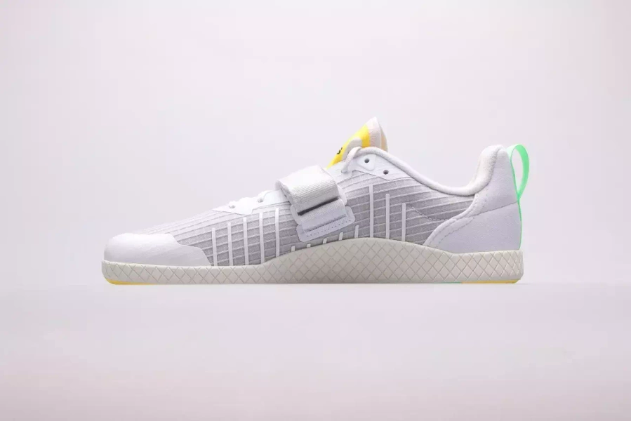 Buty do podnoszenia ciężarów adidas The Total GW6353
