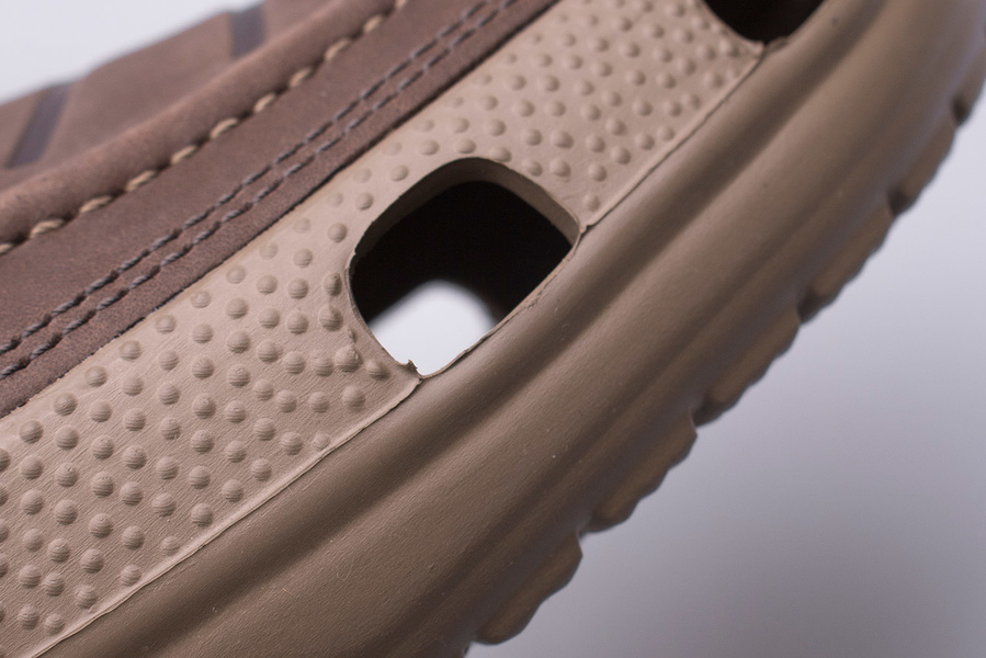 Chodaki Crocs Yukon Vista Clog M 205177-22Y