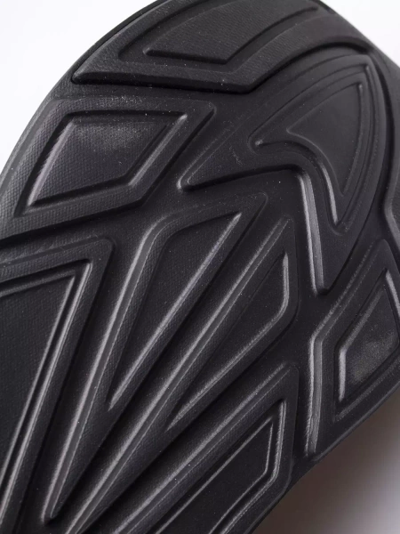 Buty męskie PUMA NRGY Comet 190556-38 