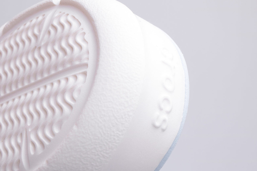 Klapki Crocs Swiftwater Sandal W 203998-4JQ