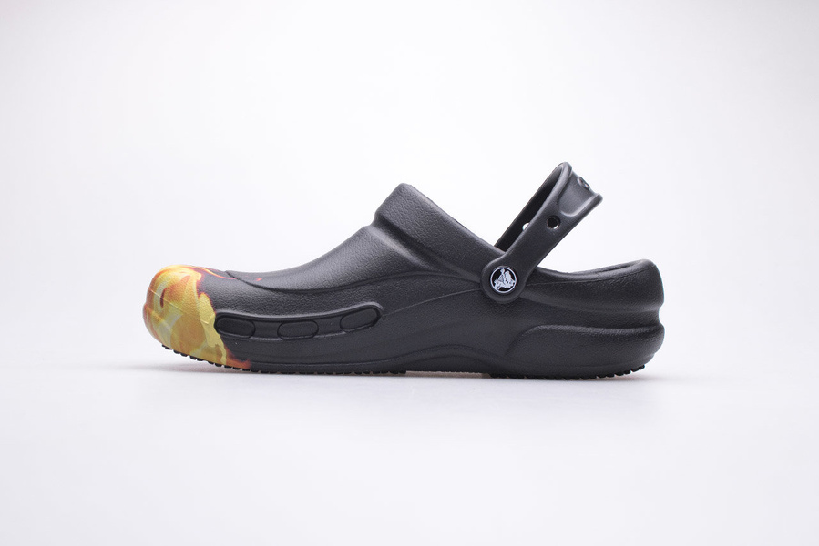 Chodaki CROCS BISTRO GRAPHIC CLOG 204044-001