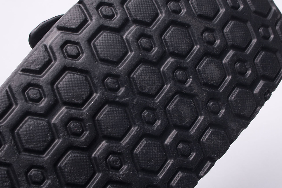 Klapki męskie OUTHORN HOL22-KLM602-20S