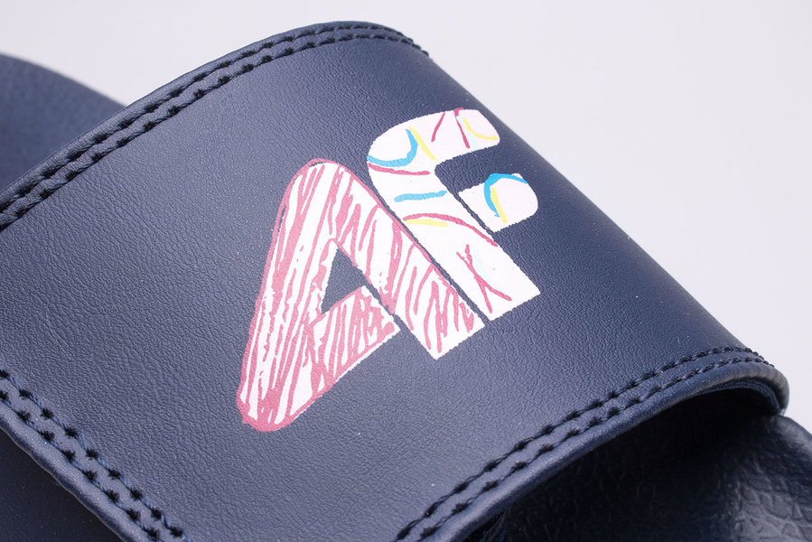 Klapki dziecięce 4F JUNIOR HJL22-JKLD003-31S