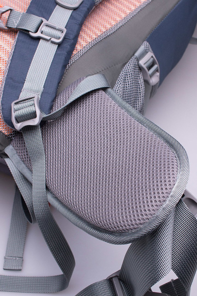 Plecak turystyczny BERGSON MAGNOR 40 blue