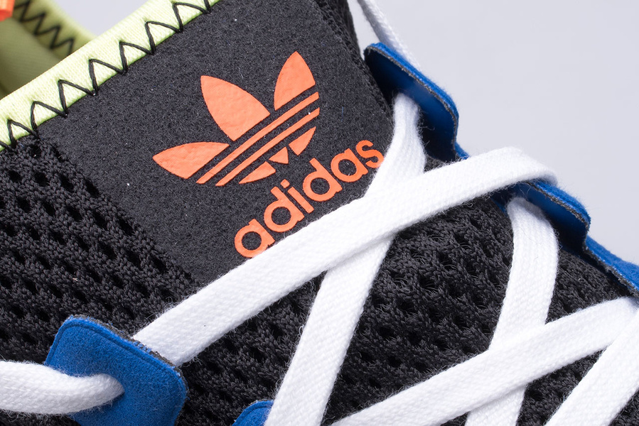 Buty dziecięce adidas NMD R1 J G55501