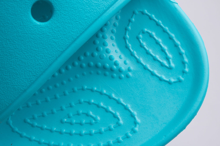 Klapki CROCS CLASSIC SLIDE 206121-4SL