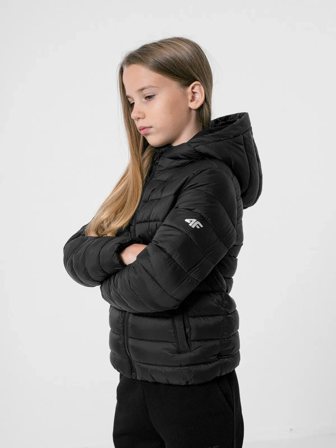 Kurtka dziecięca zimowa puchowa 4F HJZ22-JKUDP001-20S