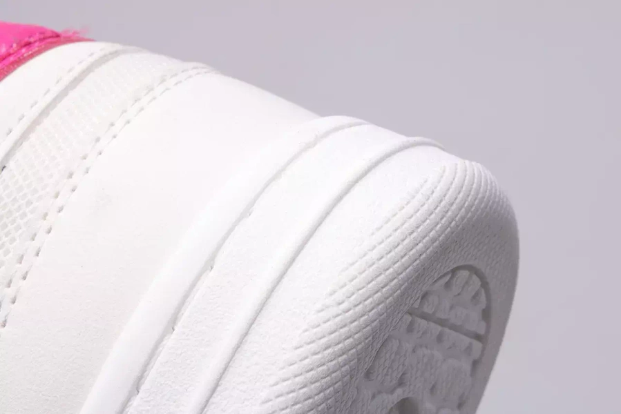 Buty dziewczęce 4F 4FJAW22FLOWF011-10S