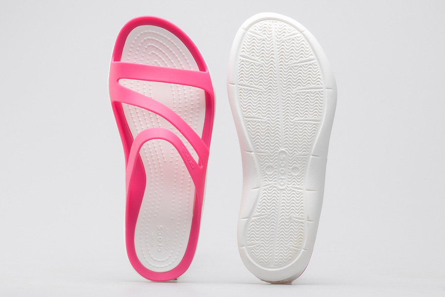 Klapki Crocs Swiftwater Sandal W 203998-6NR