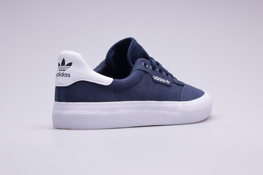 Buty męskie adidas 3MC EG2730