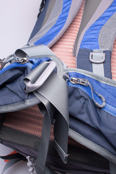 Plecak turystyczny BERGSON MAGNOR 40 blue