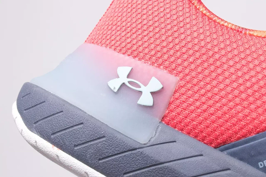 Buty Under Armour TriBase Reign 5 3026213-600