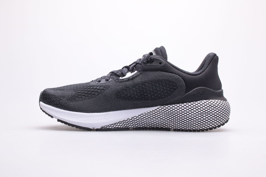 Buty damskie Under Armour Machina 3 3024907-001