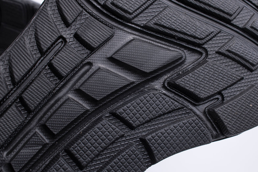 Buty męskie Under Armour CHARGED ESCAPE 3024620-001