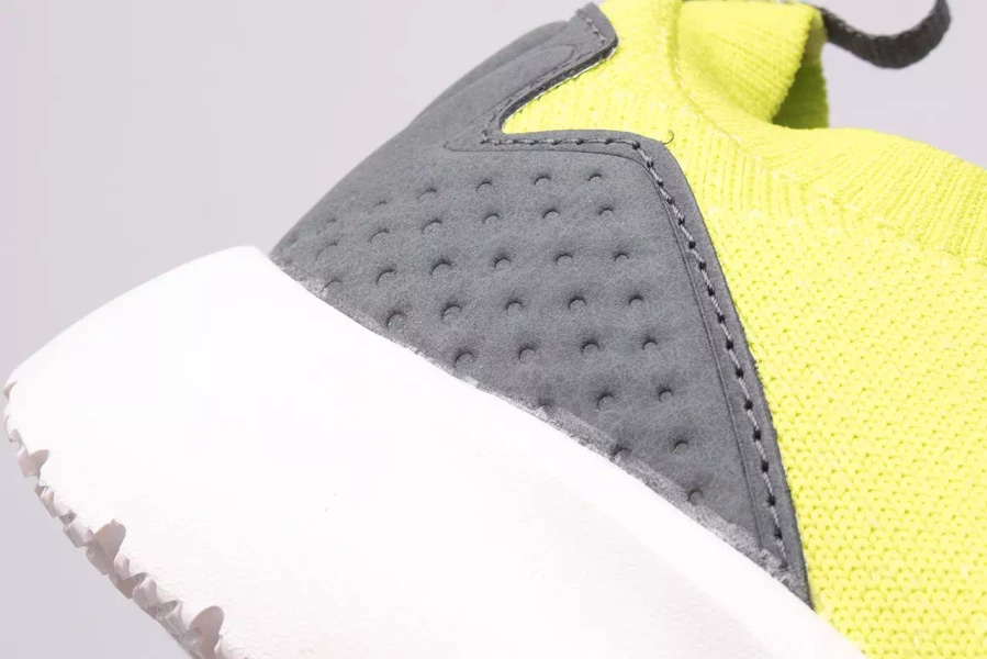 Buty chłopięce 4F 4FJAW22FLOWM008-72S