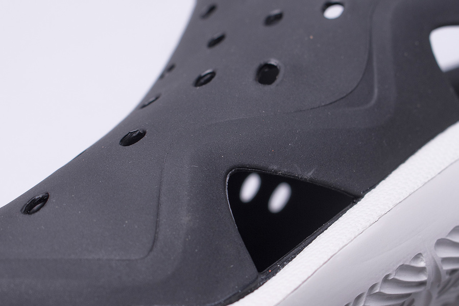 Sandały Crocs Men's Swiftwater Wave 203963-069