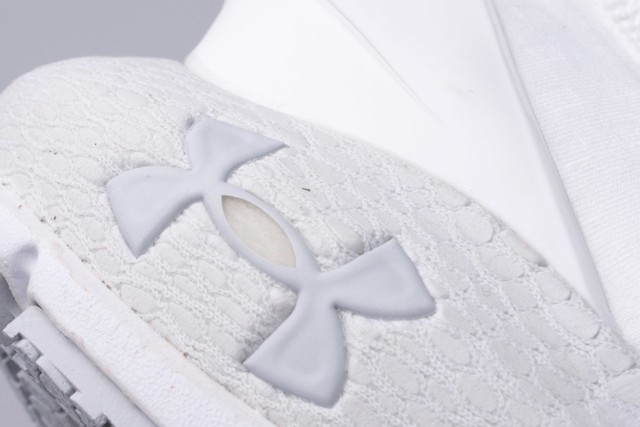 Buty damskie Under Armour HOVR PHANTOM 2 3023021-100