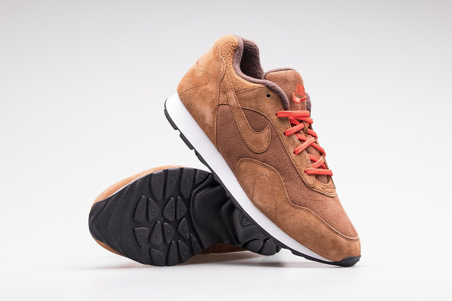 Buty damskie W NIKE OUTBURST SE AJ8299-200