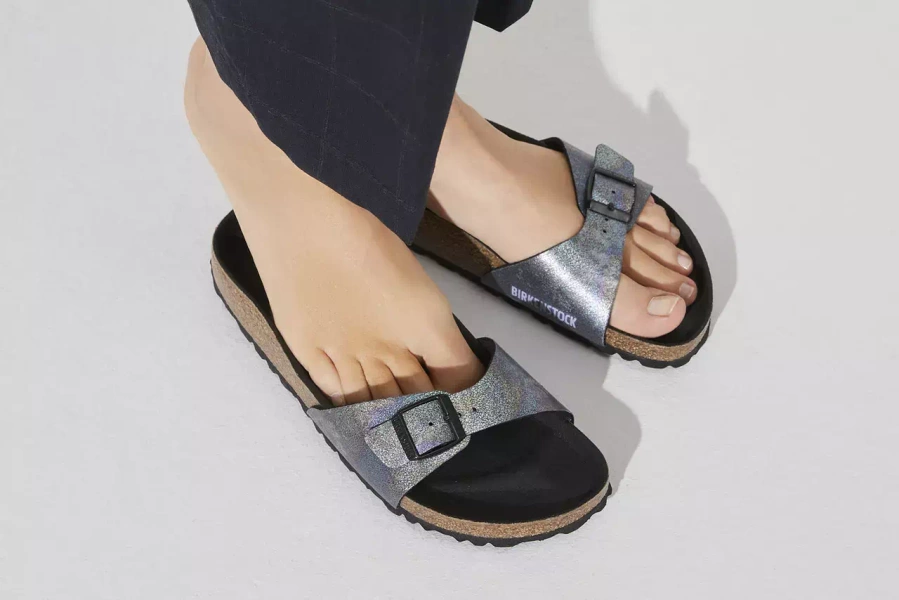 Klapki BIRKENSTOCK MADRID BS 1021353