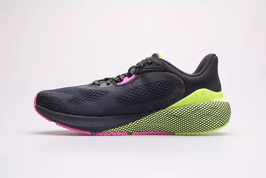 Buty męskie Under Armour HOVR Machina 3 3024899-005