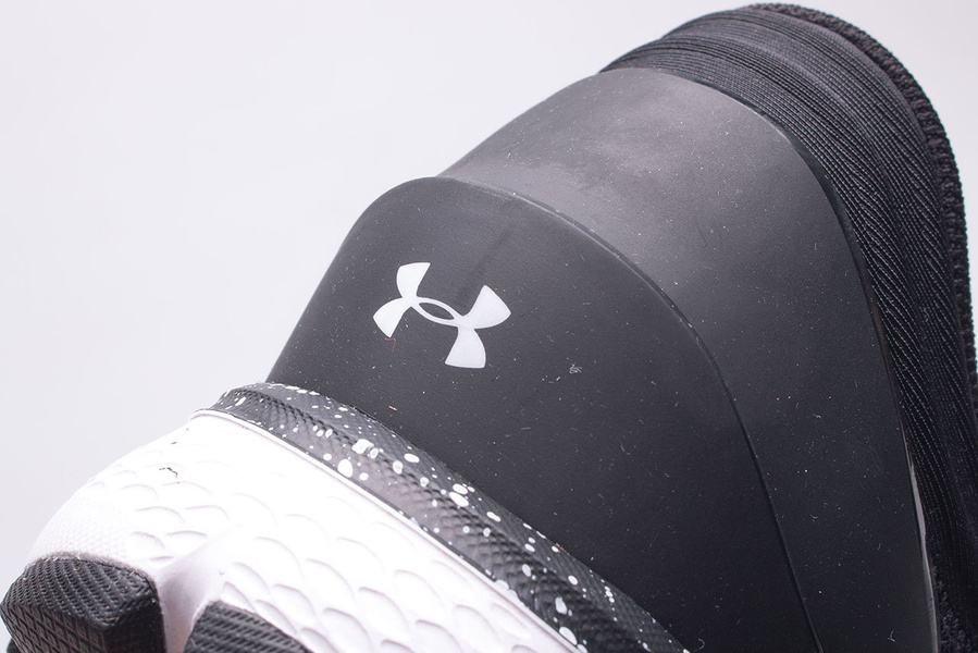 Buty męskie Under Armour CHARGED 3024912-001