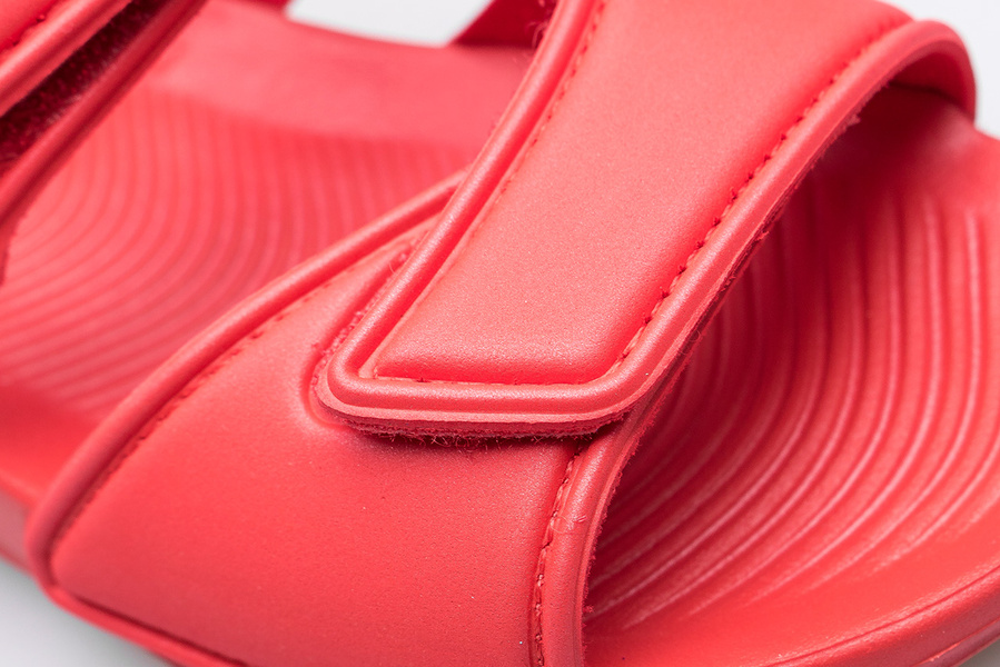 Sandały dziecięce adidas ALTASWIM C EG2136