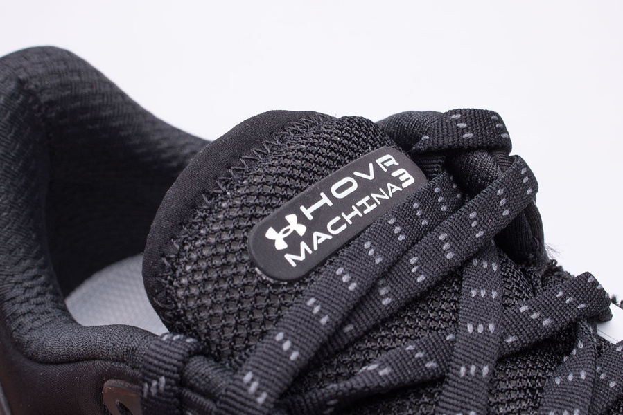 Buty damskie Under Armour Machina 3 3024907-001