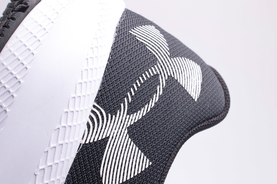 Buty męskie Under Armour 3024138-001