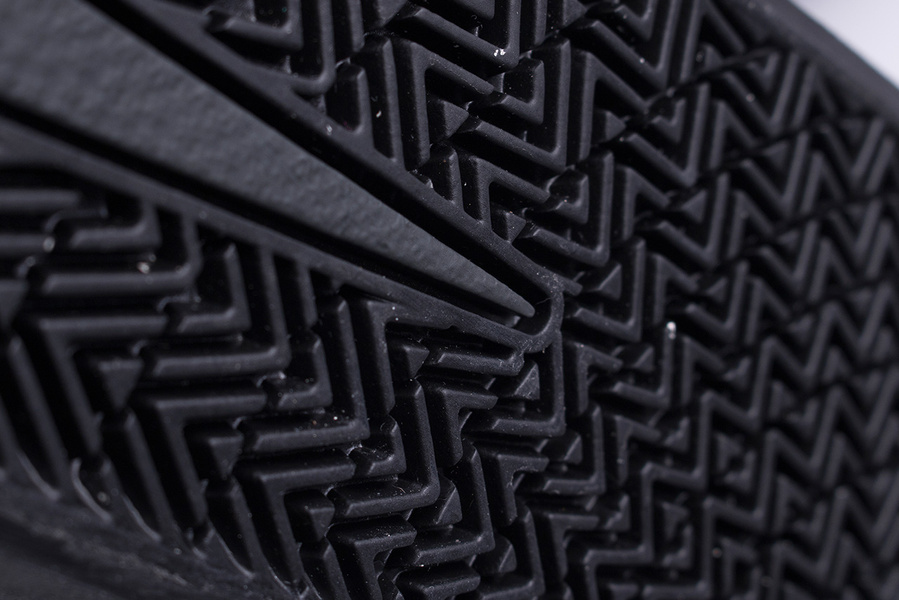 Buty męskie NIKE SB CHECK SOLAR CNVS 843896-002