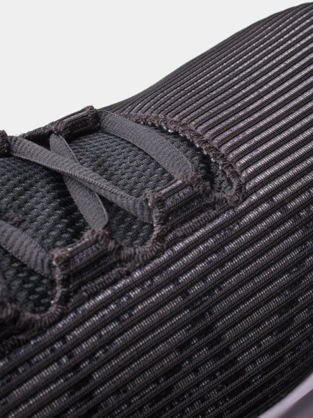Buty męskie Under Armour Charged Swift 3026999-001