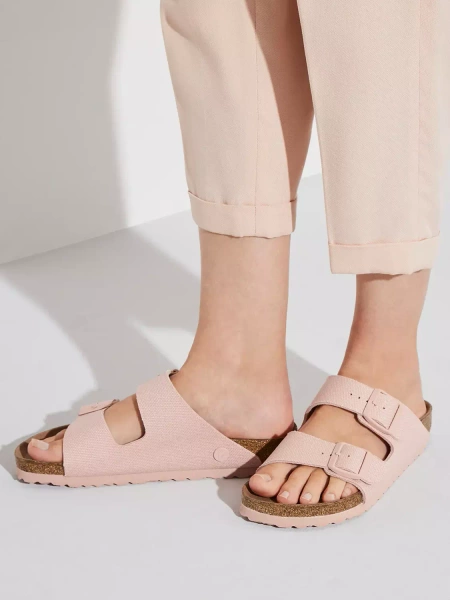 Klapki BIRKENSTOCK ARIZONA RIVET LOGO 1021473