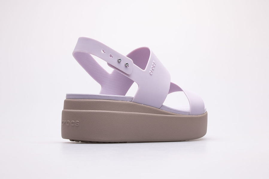 Sandały damskie Crocs Brooklyn Low Wedge 206453-5PV