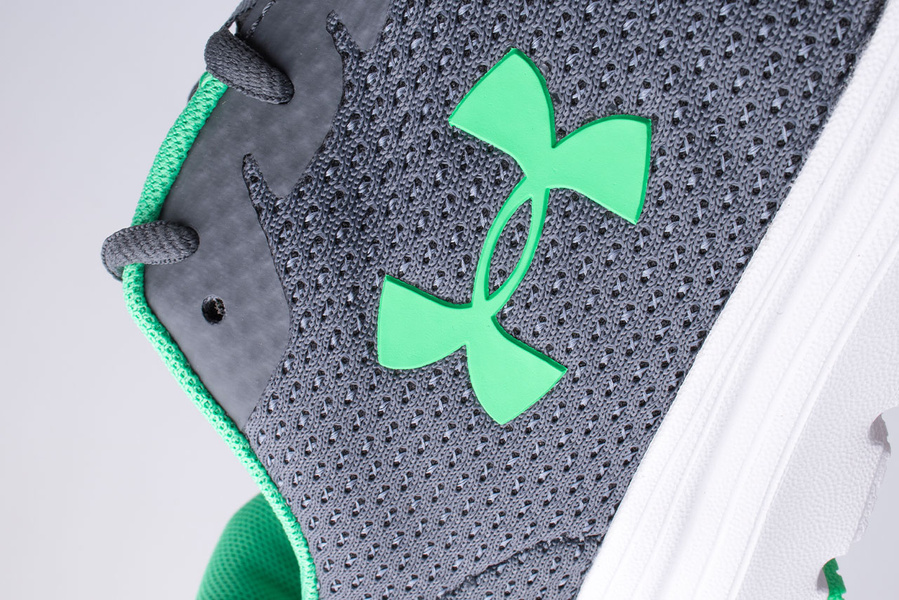 Buty męskie Under Armour SURGE 2 3022595-107