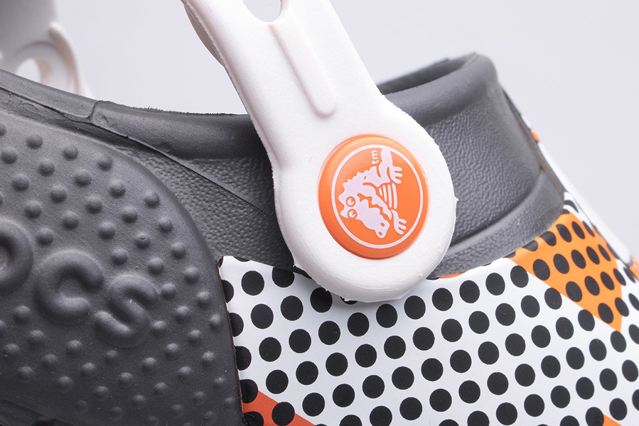 Chodaki Crocs Clog Funlab BB-8 204716-014