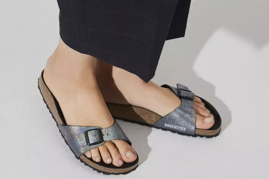 Klapki BIRKENSTOCK MADRID BS 1021353