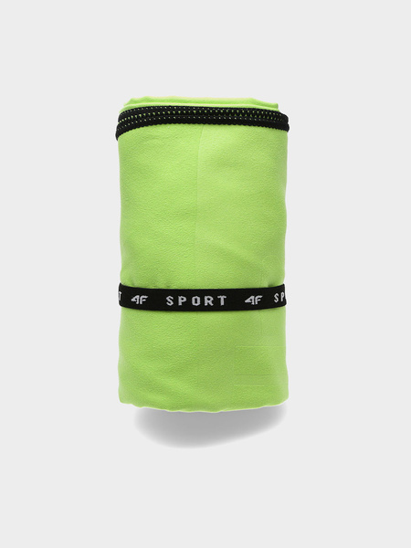 Ręcznik sportowy 4F H4L22-RECU001M-45S