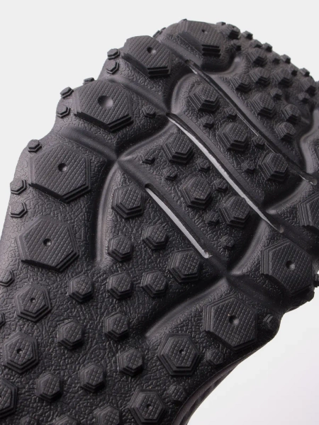 Buty męskie Under Armour CHARGED MAVEN 3026136-103