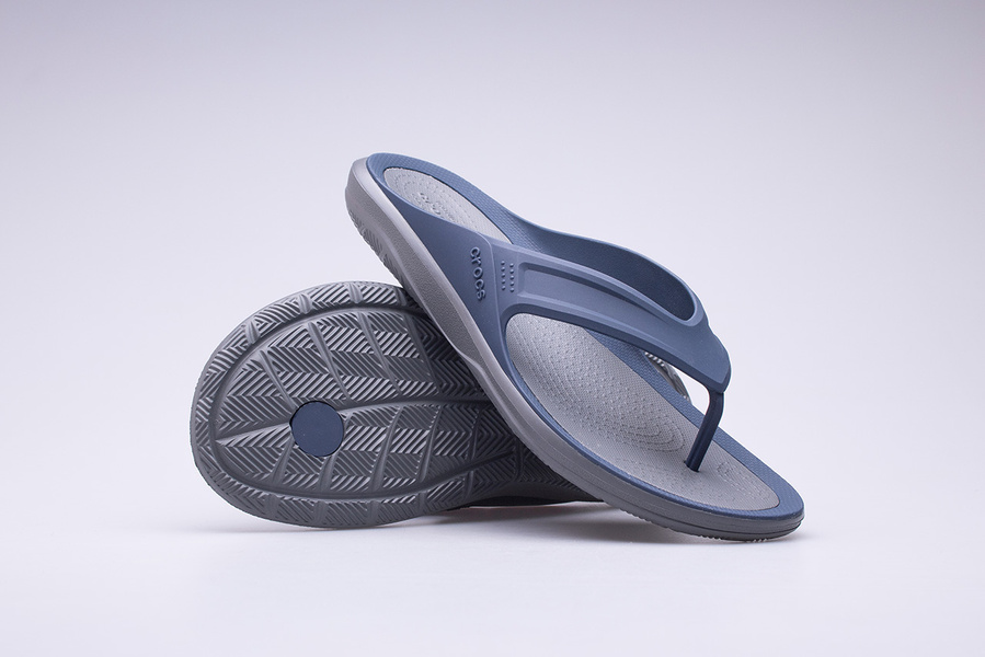 Japonki Crocs Swiftwater Wave Flip M 206242-4HE