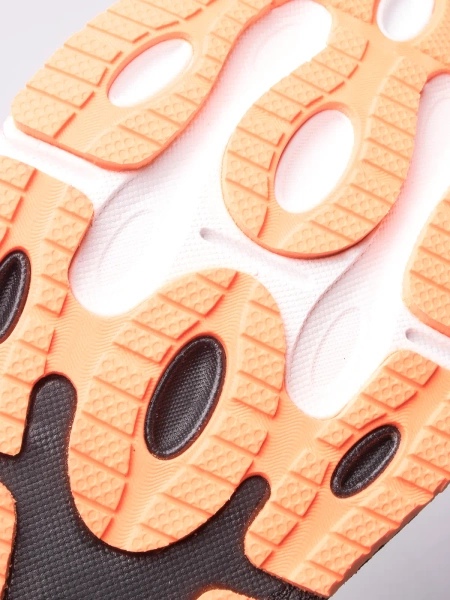 Buty męskie Under Armour HOVR Machina 3026235-001 