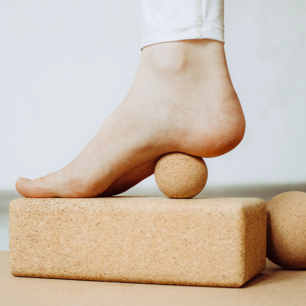 Piłka do masażu 4F H4L22-AKS005-83S