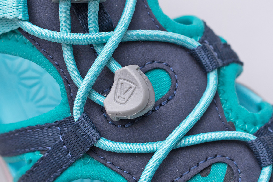 Sandały KEEN MOXIE SANDAL 1016351