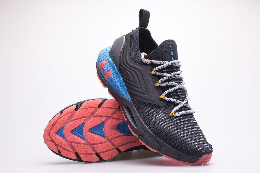 Buty damskie Under Armour HOVR Phantom 2 3024930-001