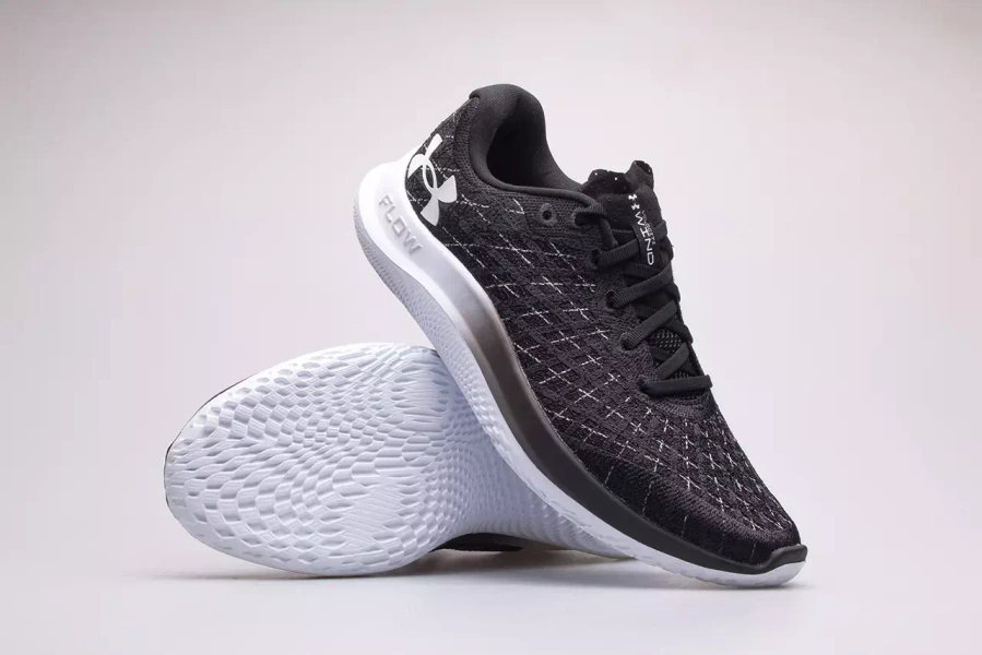 Buty męskie Under Armour Velocity Wind 2 3024903-001