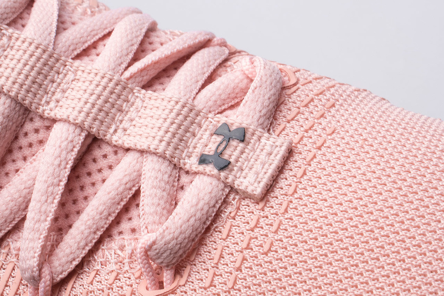 Buty damskie Under Armour HOVR RISE 2 3023010-600