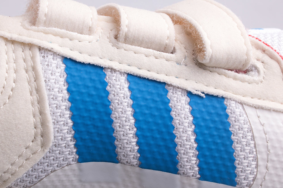 Buty dziecięce adidas ZX 700 HD CF C FX5238