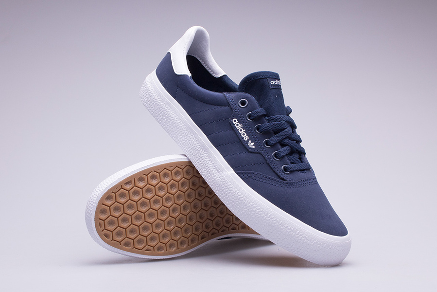 Buty męskie adidas 3MC EG2730