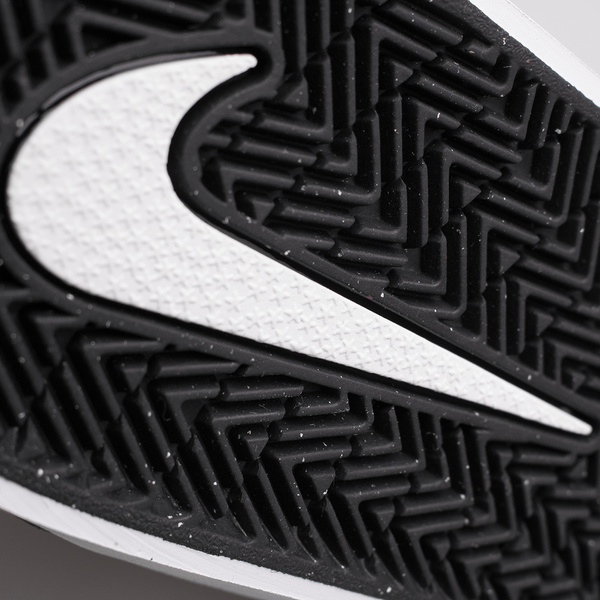 Buty męskie NIKE SB CHECK SOLAR CNVS 843896-001