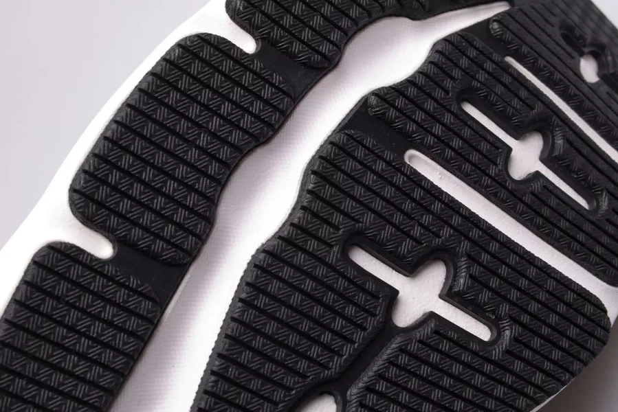 Buty męskie Under Armour 3024878-005