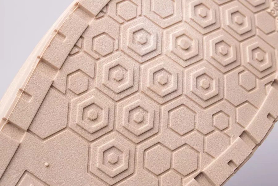 Buty damskie śniegowce emu BIG STAR KK274290