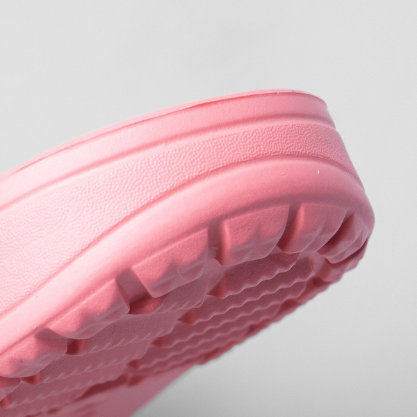 Klapki Crocs Sloane Slide 205742-737